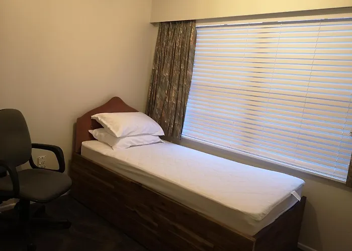 Cheerful 4 Bedroom 罗托鲁阿