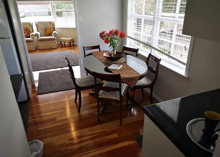 Cheerful 4 Bedroom * 罗托鲁阿